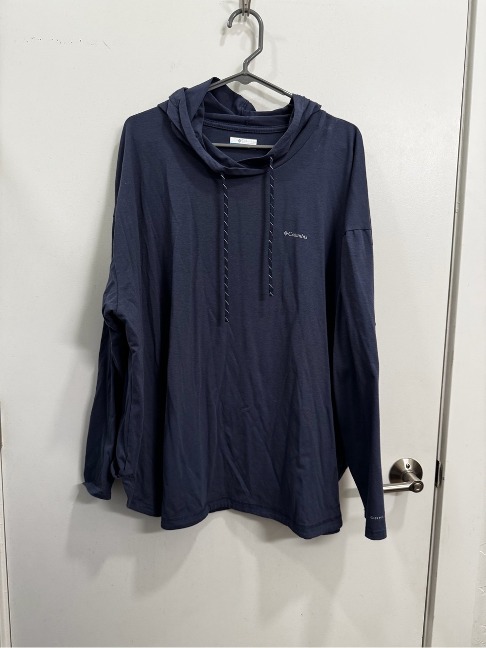 Columbia Navy Long-Sleeve Hooded Pullover